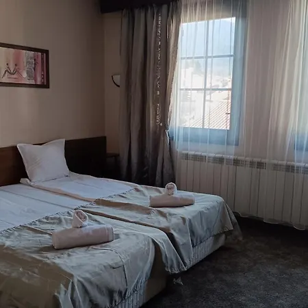 St. George Pobedonosets Отель
