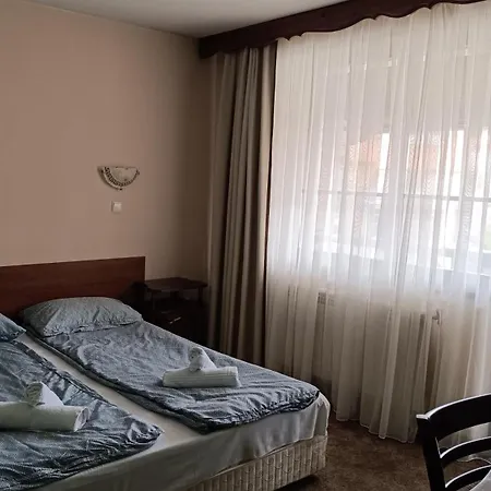 Отель St. George Pobedonosets Банско