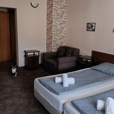 St. George Pobedonosets 酒店 班斯科