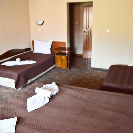 Hotel St. George Pobedonosets 3*