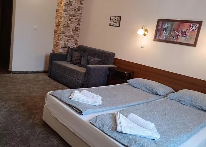 St. George Pobedonosets Hotel 3*